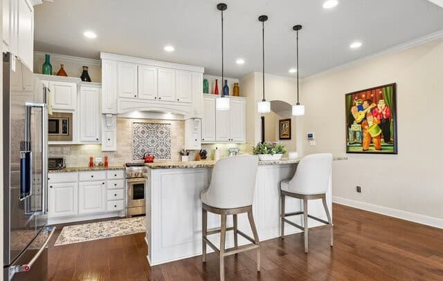 3-bedroom rental at 3823 Monteverde Wy in San Antonio, TX — photo 2