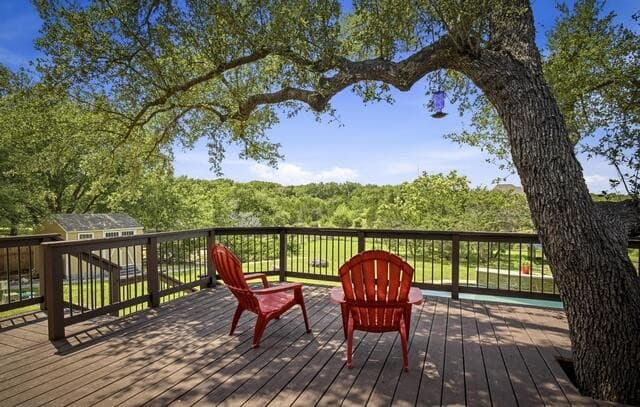 4-bedroom rental at 414 Spacious Sky in San Antonio, TX — photo 2