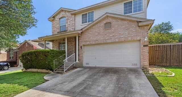 4-bedroom rental at 21111 Encino Oaks in San Antonio, TX — photo 1