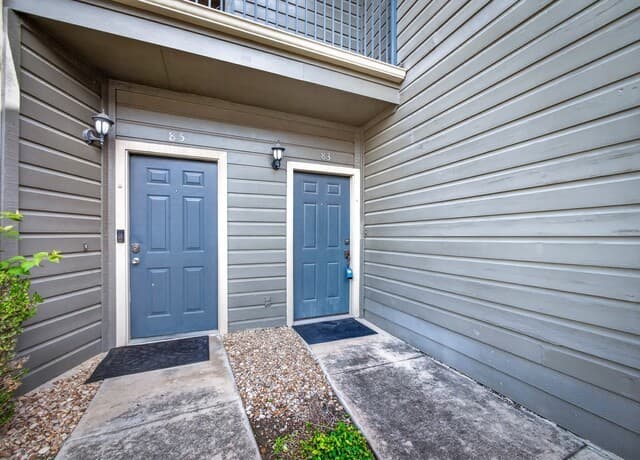 3-bedroom rental at 83 Chapel Hill Circle Unit UNIT 83 in San Antonio, TX — photo 3