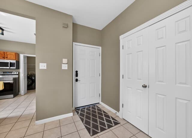 3-bedroom rental at 83 Chapel Hill Circle Unit UNIT 83 in San Antonio, TX — photo 4