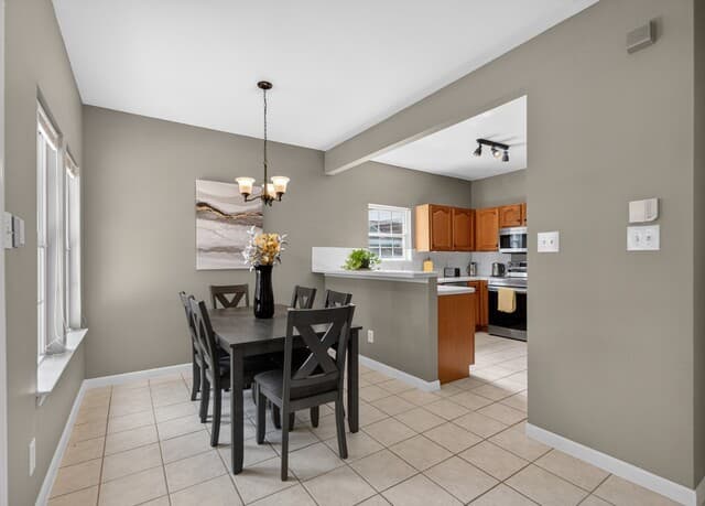 3-bedroom rental at 83 Chapel Hill Circle Unit UNIT 83 in San Antonio, TX — photo 5