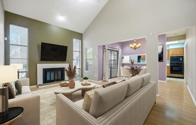 2-bedroom rental at 11001 Wurzbach Unit 105 in San Antonio, TX — photo 4