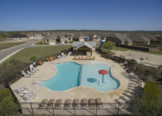 4-bedroom rental at 10111 Sumlin Court in San Antonio, TX — photo 4