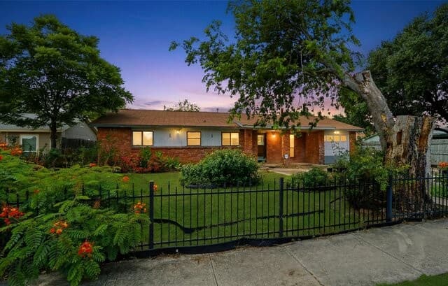 4-bedroom rental at 4030 Judivan in San Antonio, TX — photo 1
