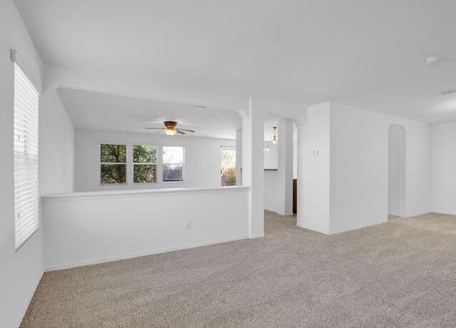3-bedroom rental at 12115 Glendale Park in San Antonio, TX — photo 3