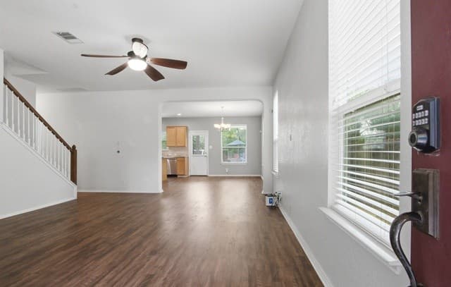 4-bedroom rental at 4359 Anson Jones in San Antonio, TX — photo 3