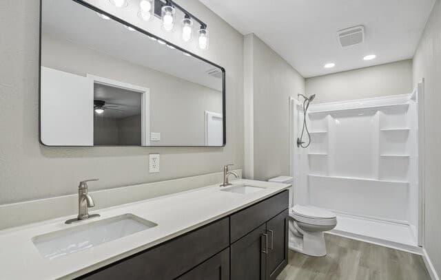 4-bedroom rental at 11935 Briarpath St in San Antonio, TX — photo 4