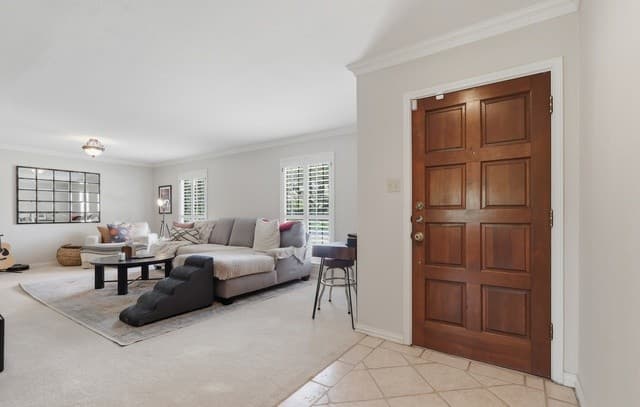 3-bedroom rental at 2207 Oak Bnd in San Antonio, TX — photo 4