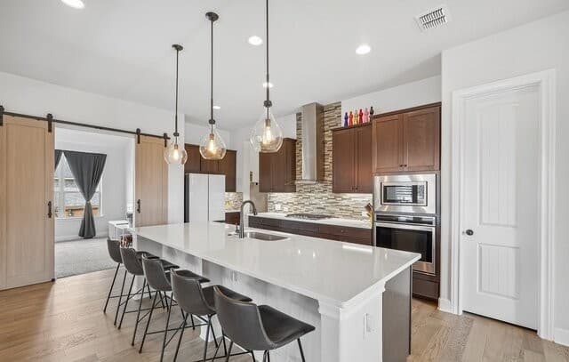 4-bedroom rental at 29006 Talder Way in San Antonio, TX — photo 4