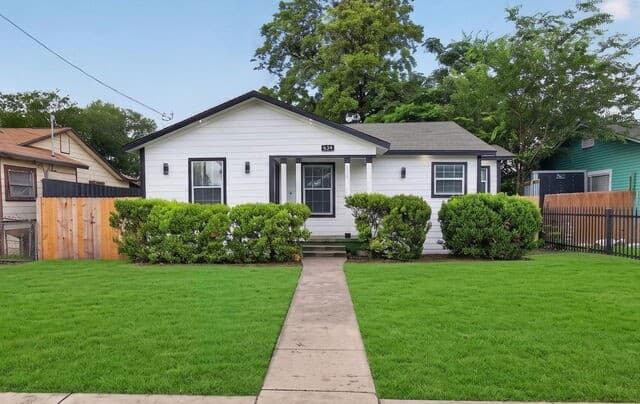 2-bedroom home for sale at 634 Drake Ave in San Antonio TX