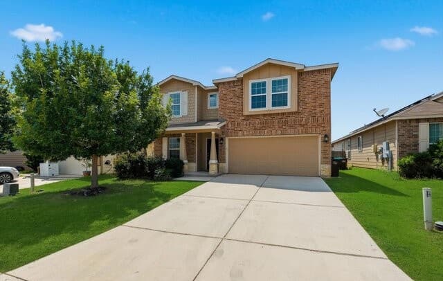 4-bedroom rental at 10135 Reyes Heights in San Antonio, TX — photo 3