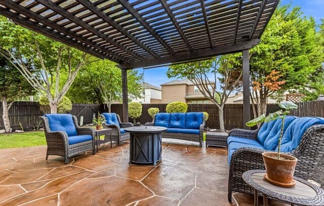 3-bedroom rental at 7911 Cimarron Rnch in San Antonio, TX — photo 2