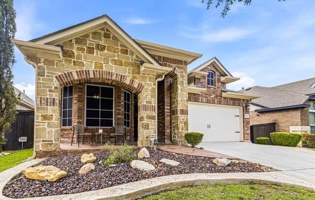3-bedroom rental at 7911 Cimarron Rnch in San Antonio, TX — photo 3