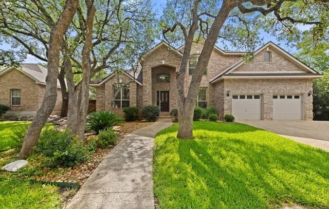 4-bedroom rental at 17314 Fountain Bluff Dr in San Antonio, TX — photo 1