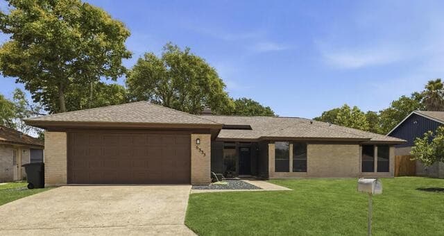 3-bedroom rental at 6333 Rustling Way in San Antonio, TX — photo 4