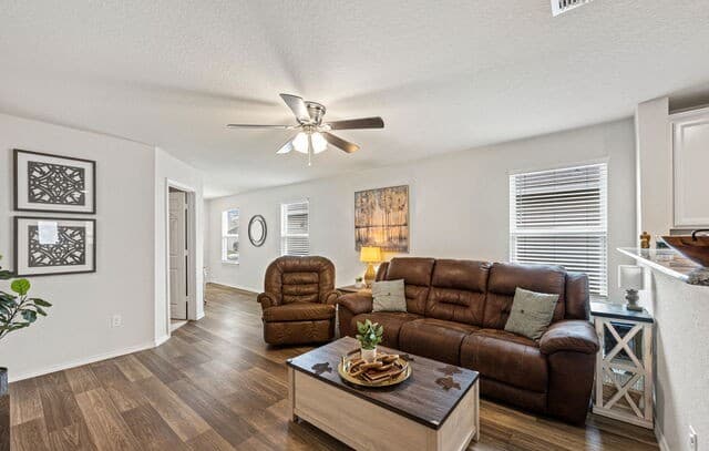 Home for sale at 6235 Windy Grn in San Antonio, TX — photo 5