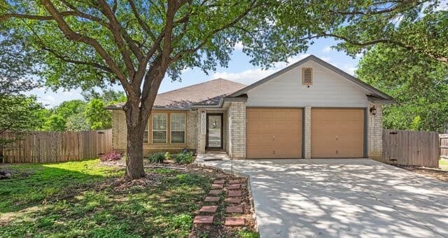4-bedroom rental at 12323 Stable Road Dr in San Antonio, TX — photo 1