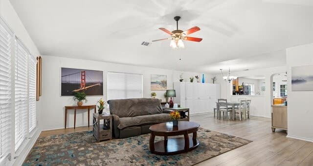 4-bedroom rental at 12323 Stable Road Dr in San Antonio, TX — photo 3