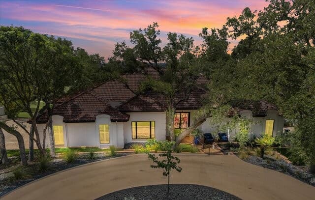 4-bedroom rental at 29429 No Le Hace in Fair Oaks Ranch, TX — photo 2