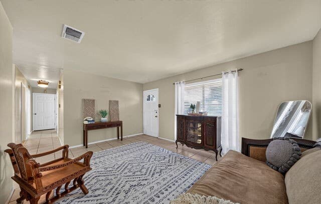 Home for sale at 3010 Dall Trl in San Antonio, TX — photo 4