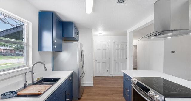 3-bedroom rental at 158 Bayville Dr in San Antonio, TX — photo 2