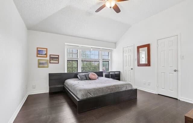 3-bedroom rental at 959 Hedgestone Dr in San Antonio, TX — photo 4