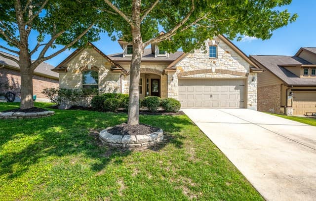 3-bedroom rental at 824 Water Oak in Schertz, TX — photo 2