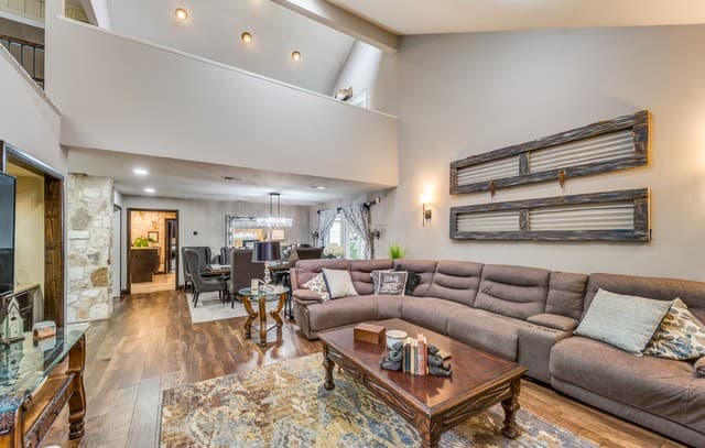 4-bedroom rental at 212 Sagecrest Dr in San Antonio, TX — photo 4
