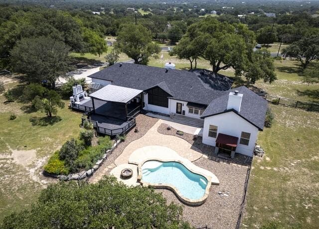 3-bedroom rental at 31421 Wild Oak Hill in Fair Oaks Ranch, TX — photo 3