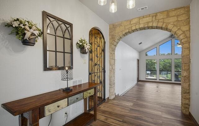 3-bedroom rental at 31421 Wild Oak Hill in Fair Oaks Ranch, TX — photo 5