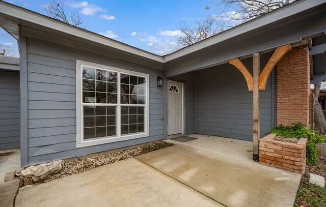 3-bedroom rental at 131 Westmont in San Antonio, TX — photo 4
