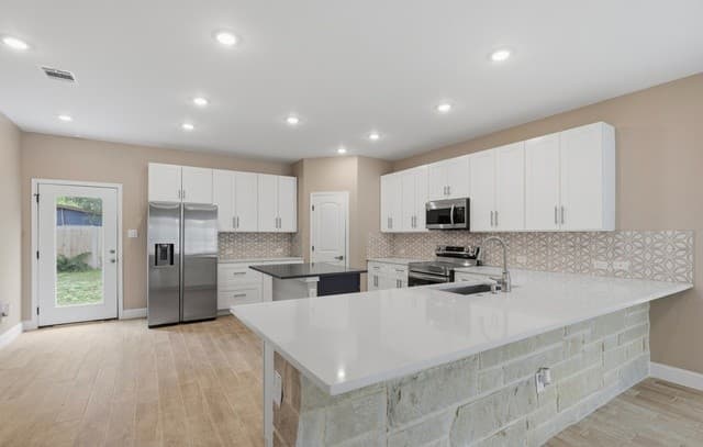 4-bedroom rental at 167 Hopi Street in San Antonio, TX — photo 1