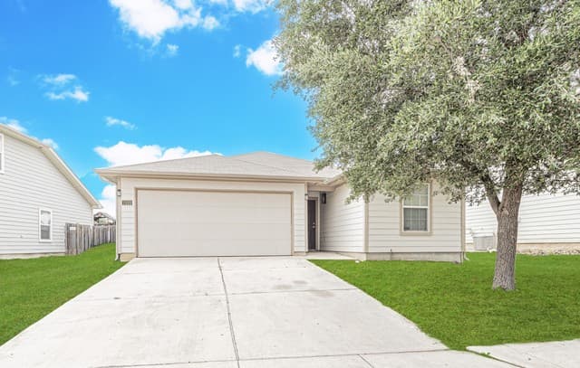 3-bedroom rental at 7319 Galileo Line in San Antonio, TX — photo 1
