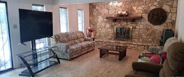 3-bedroom rental at 194 Olga in San Antonio, TX — photo 4