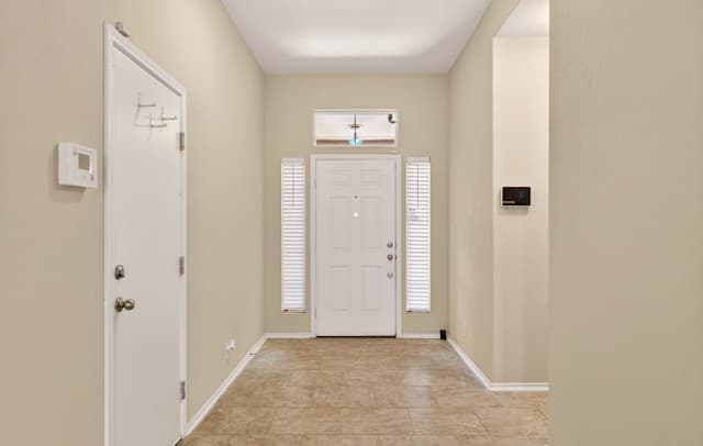 5-bedroom rental at 208 White Rock in Cibolo, TX — photo 3