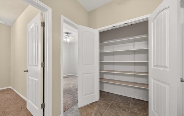 5-bedroom rental at 208 White Rock in Cibolo, TX — photo 5