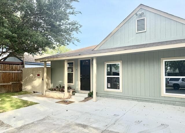 Home for sale at 10022 Amber Field in San Antonio, TX — photo 4