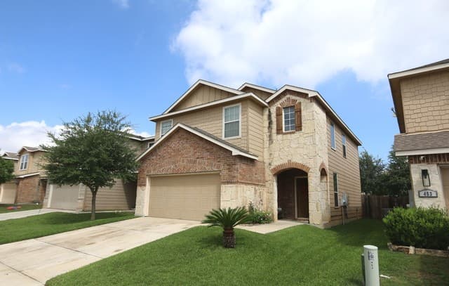 3-bedroom rental at 449 Auburn Park in Selma, TX — photo 1