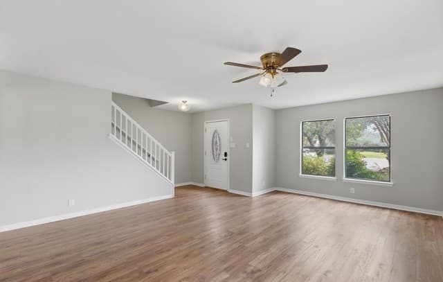 3-bedroom rental at 7611 Blue Flax Cv in San Antonio, TX — photo 5