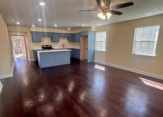 4-bedroom rental at 38 Carlota in San Antonio, TX — photo 5