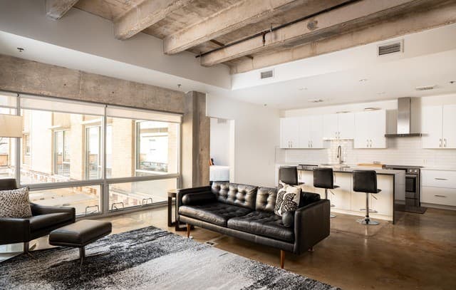 1-bedroom rental at 1115 S Alamo St Unit 2208 in San Antonio, TX — photo 1