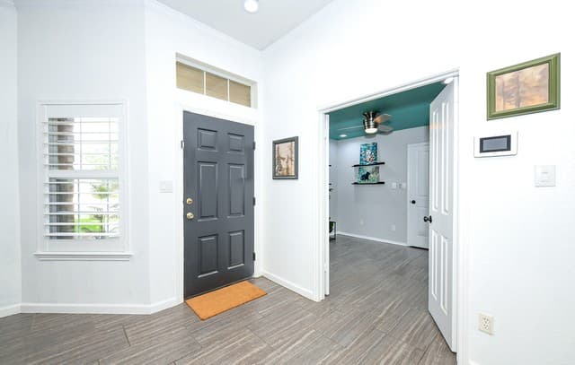 3-bedroom rental at 2331 Preakness Ln in San Antonio, TX — photo 5
