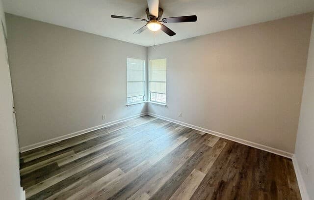 3-bedroom rental at 4338 Sun Vista Ln in San Antonio, TX — photo 3