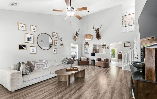 4-bedroom rental at 10807 Arabian Gate in San Antonio, TX — photo 5