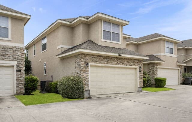 3-bedroom rental at 6757 Biscay Bay in San Antonio, TX — photo 3