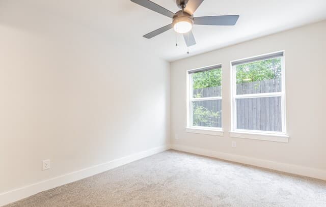 3-bedroom rental at 411 Ira Unit UNIT 2102 in San Antonio, TX — photo 4