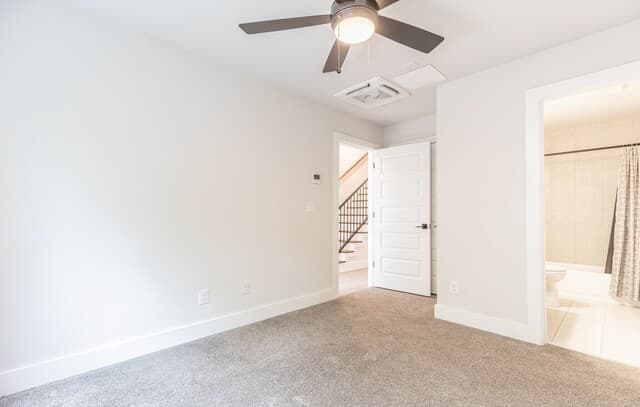 3-bedroom rental at 411 Ira Unit UNIT 2102 in San Antonio, TX — photo 5