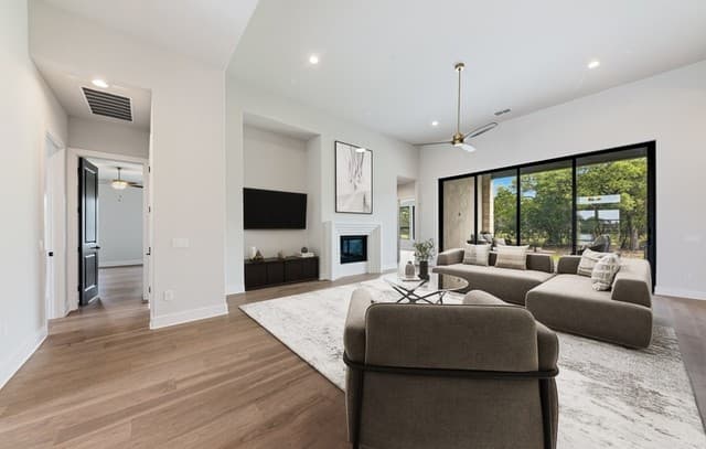 Home for sale at 193 Ranch Hts in Boerne, TX — photo 5