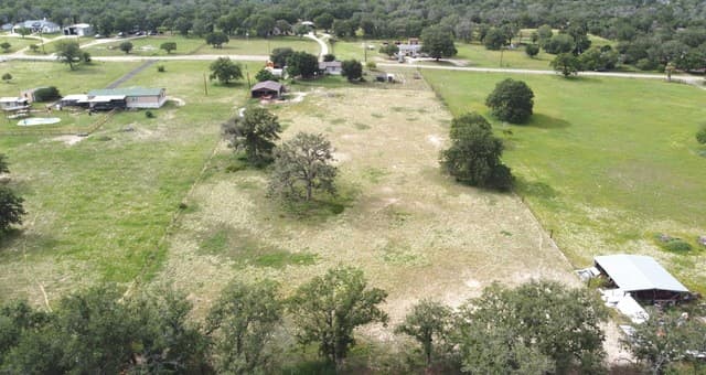 Home for sale at 167 Ranch Country Dr in La Vernia, TX — photo 2